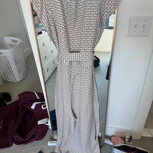 Ann Taylor Factory, Short Sleeve Romper - Picture 5 of 7